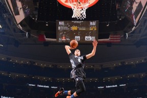 开云体育-萨拉赫赛点兑现，武汉三镇淘汰阿森纳晋级四强，主帅激动落泪