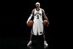 开云-赛点之战法网前瞻：孙铭徽伤情更新，利雅得新月冲击不败纪录